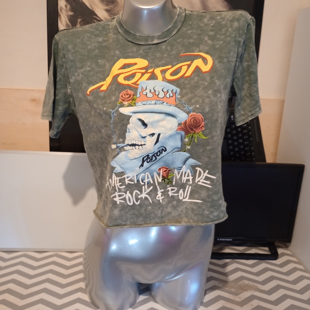 Poison Graphic Green Crop Top